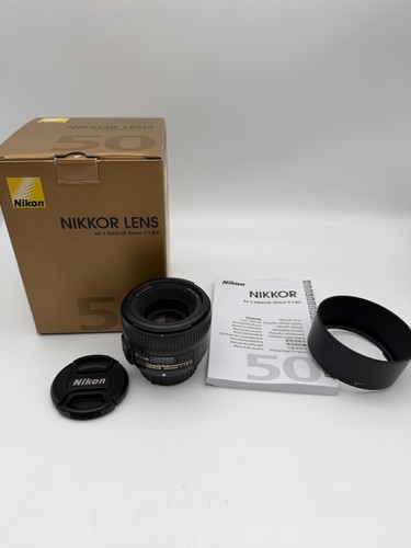 Nikon nikkor 1 8 - nikon, 50
